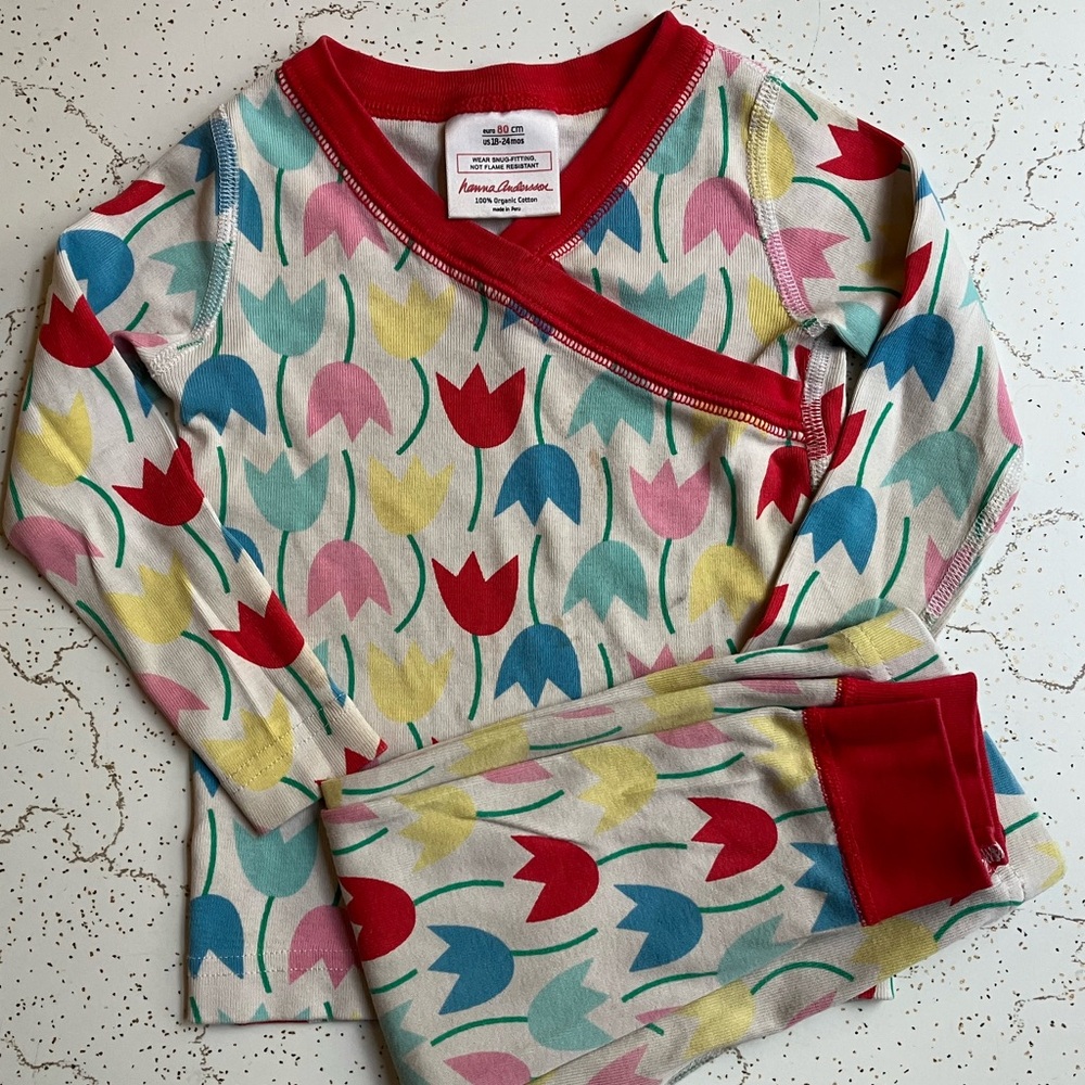 Hanna Andersson Long John Crossover Pajama Set Tulips Red - Size 18-24 months